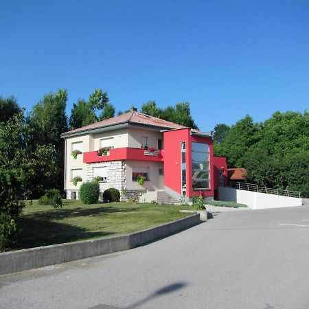 Pod Orehi Bed and Breakfast Postojna Exterior foto